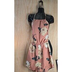 Dusty Pink Floral Romper With A Halter Neck And Tie Waist XS SHEIN